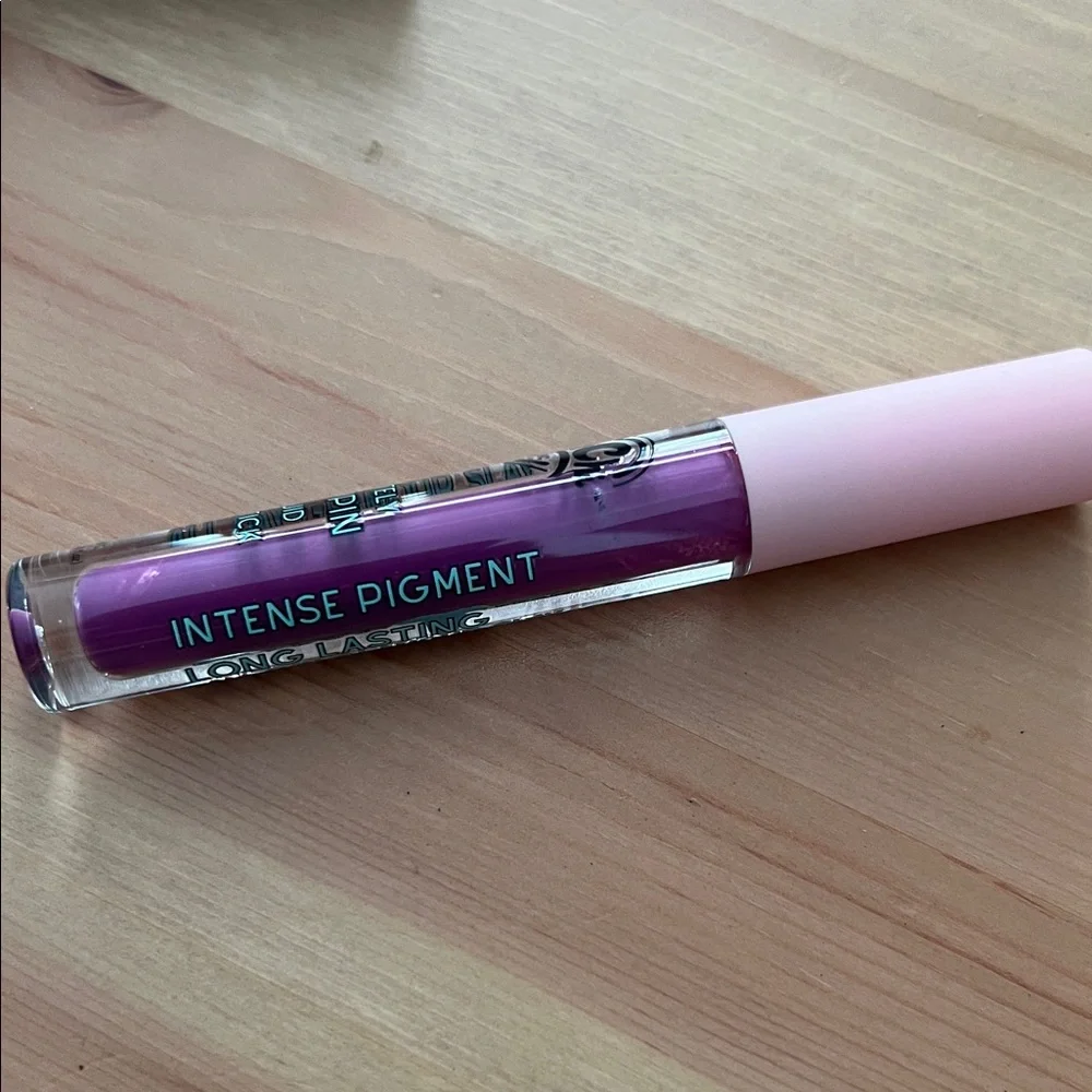 Kimchi Chic Beauty Mattely Poppin Liquid Lipstick